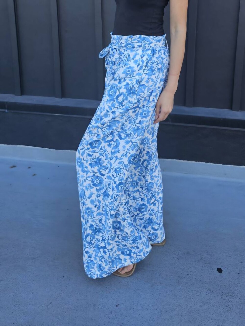 Tommy Hilfiger Blue & White Floral Paperbag Waist Pants